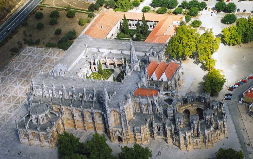 Batalha Abbey (Mosteiro de Santa Maria da Vitória) - Aerial Shot