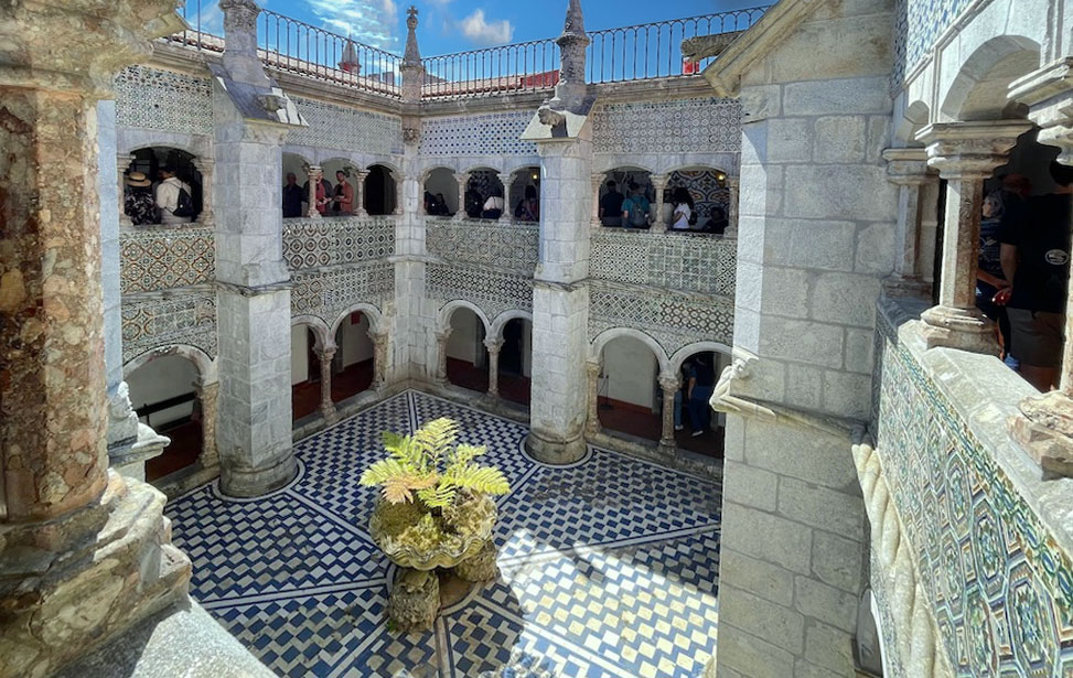 Pena Palace - Cloisters